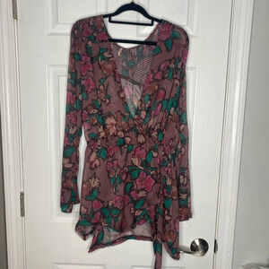 FREE PEOPLE Floral Raw Hem Wrap Top with Ruched Back Detail Size Small
